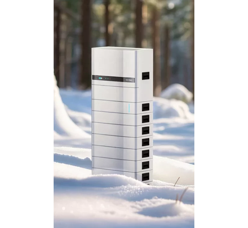 Haus der Energie – Stromspeicher im Winter Stromspeicher von Haus der Energie im Schnee